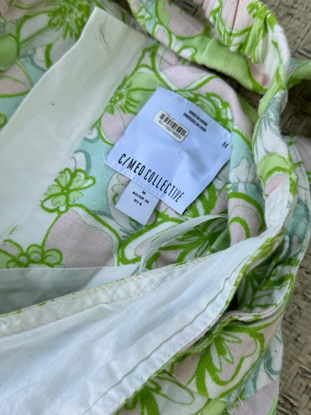 C/MEO Far Away Drop Waist Light Green Floral Midi Dress with Cutout Size Medium - Picture 7 of 8